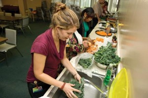 Leah Hart, accelerated '10, is teaching middle scholars healthy cooking and eating habits