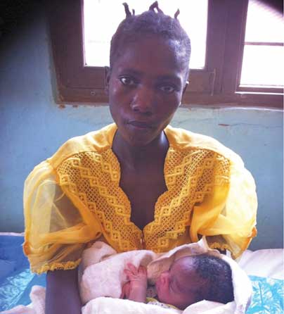 Jhpiego mother and child